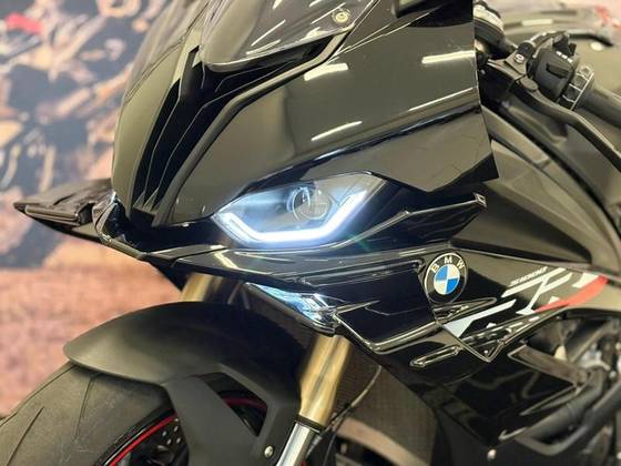 BMW S 1000 RR BMW S 1000 RR